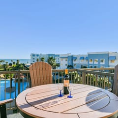 Pelican Bungalow