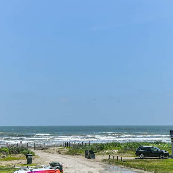 Beach Waves C - Image 1